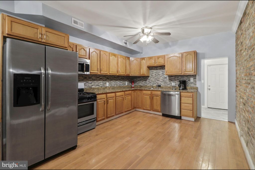 1314 S Carey St - Photo 4 of 15