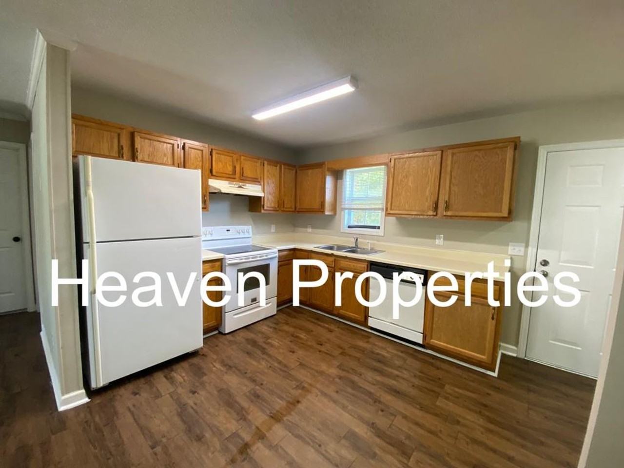 511 Dixie St - Photo 2 of 8