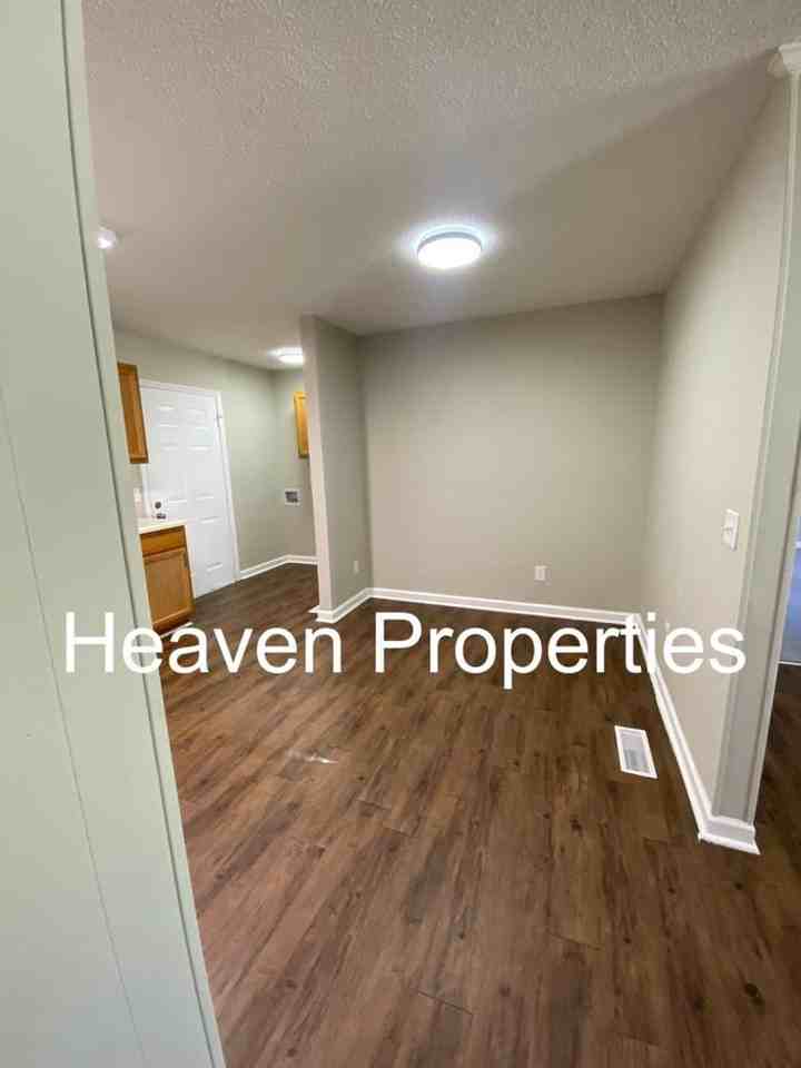511 Dixie St - Photo 4 of 8