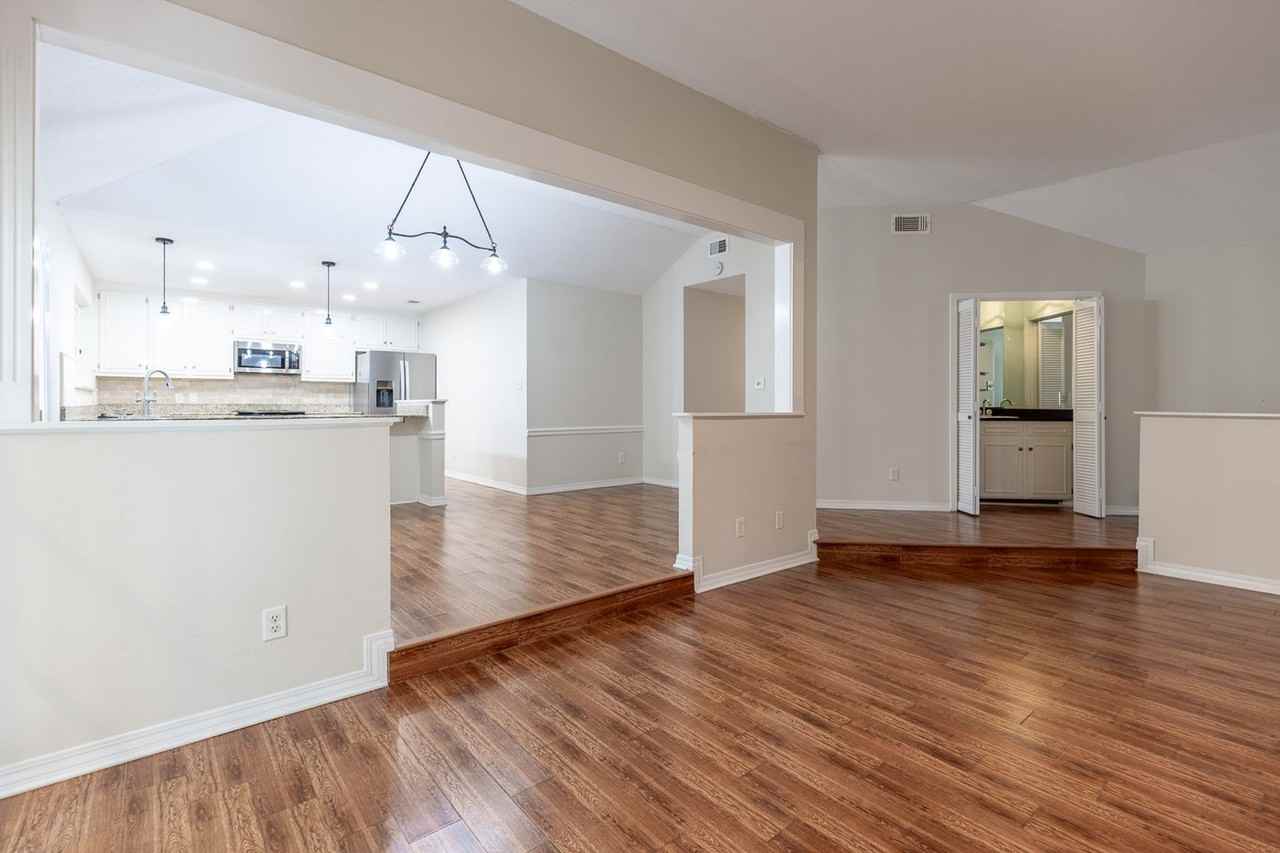 9 Parma Dr - Photo 6 of 22