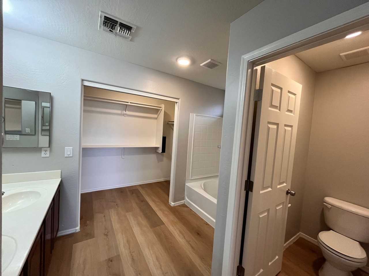 1278 E Stirrup Ln - Photo 5 of 16