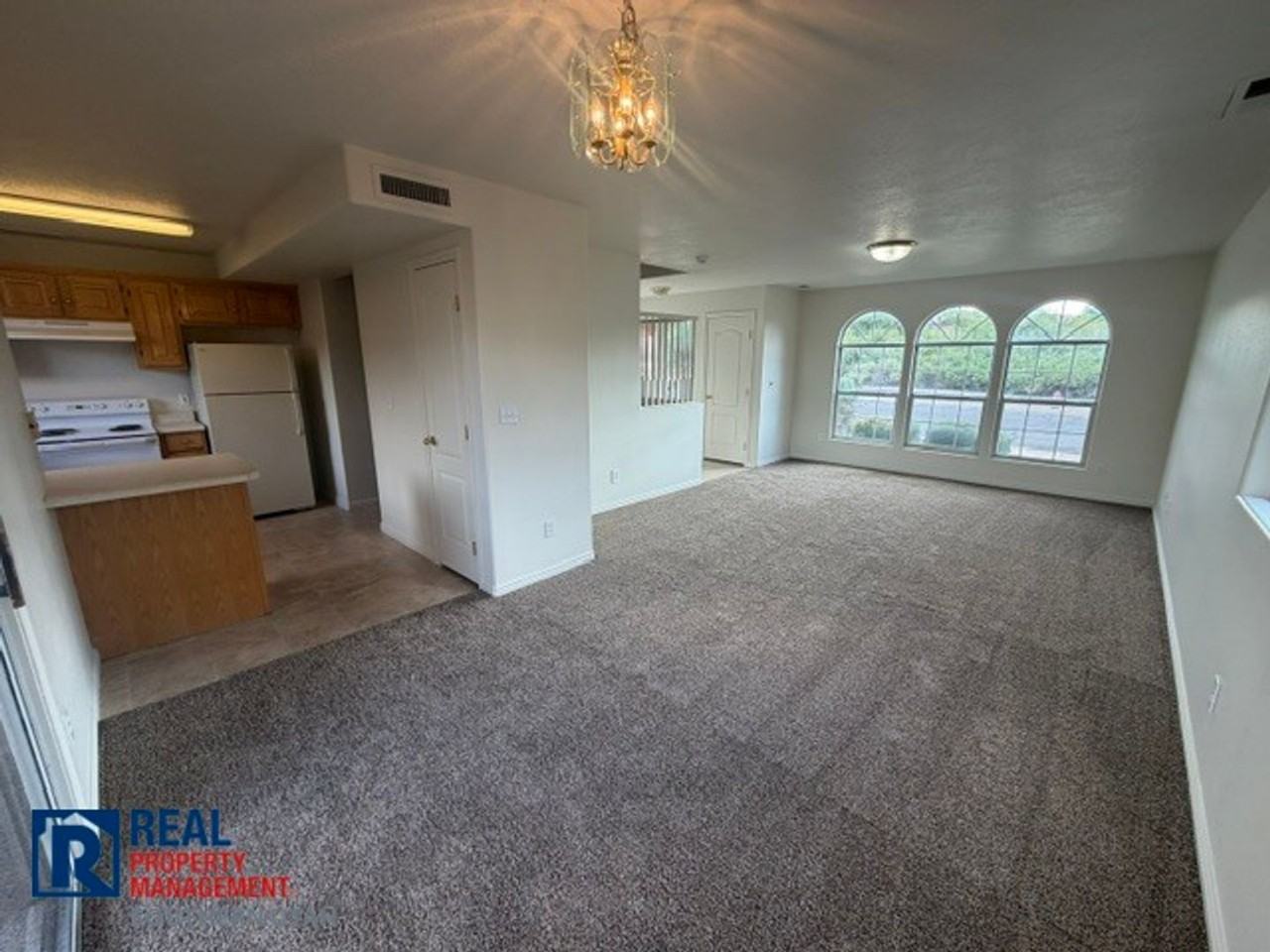 1115 N 1570 W #39 - Photo 3 of 17