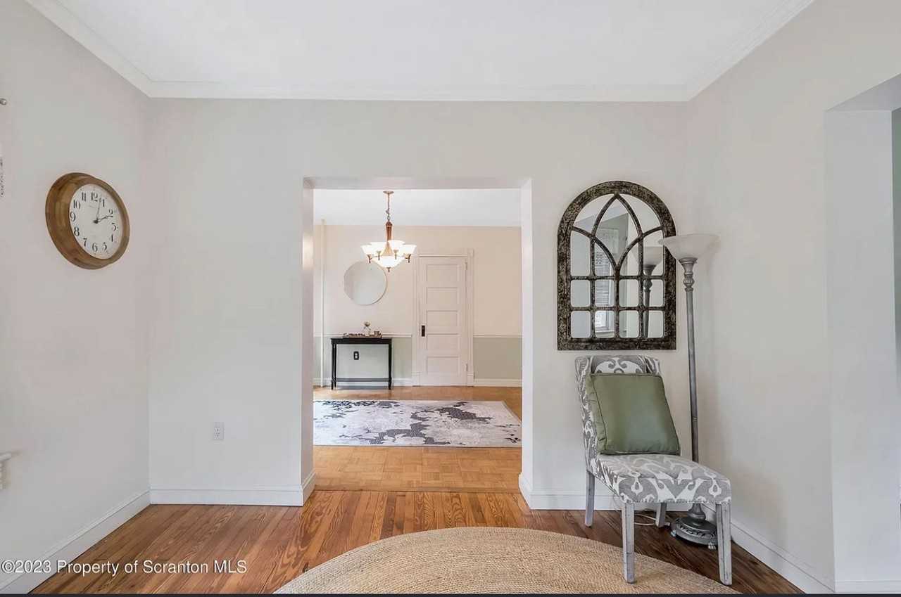 607 N Sumner Ave - Photo 7 of 25