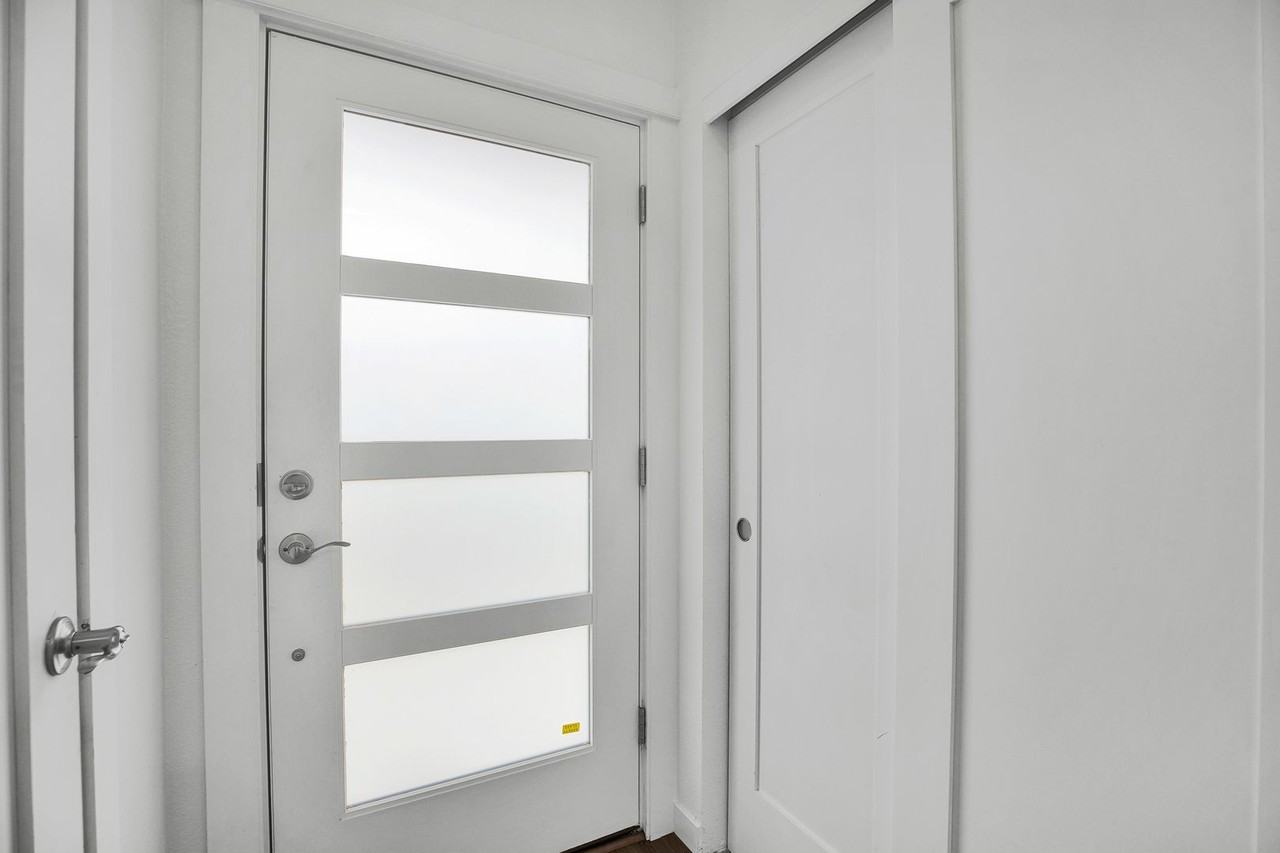 2828 22nd Ave #5 - Photo 5 of 43