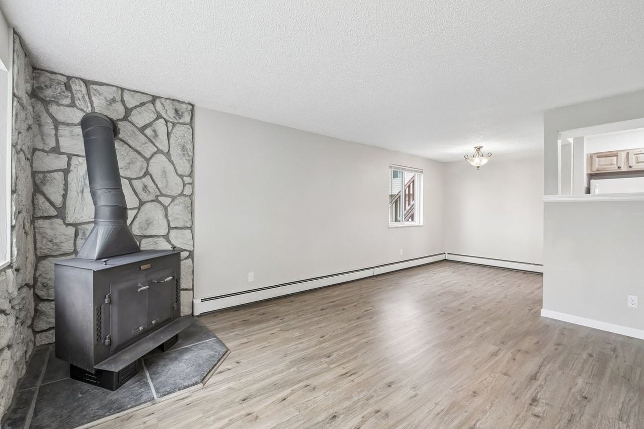 1065 W 112th Ave #C - Photo 4 of 25