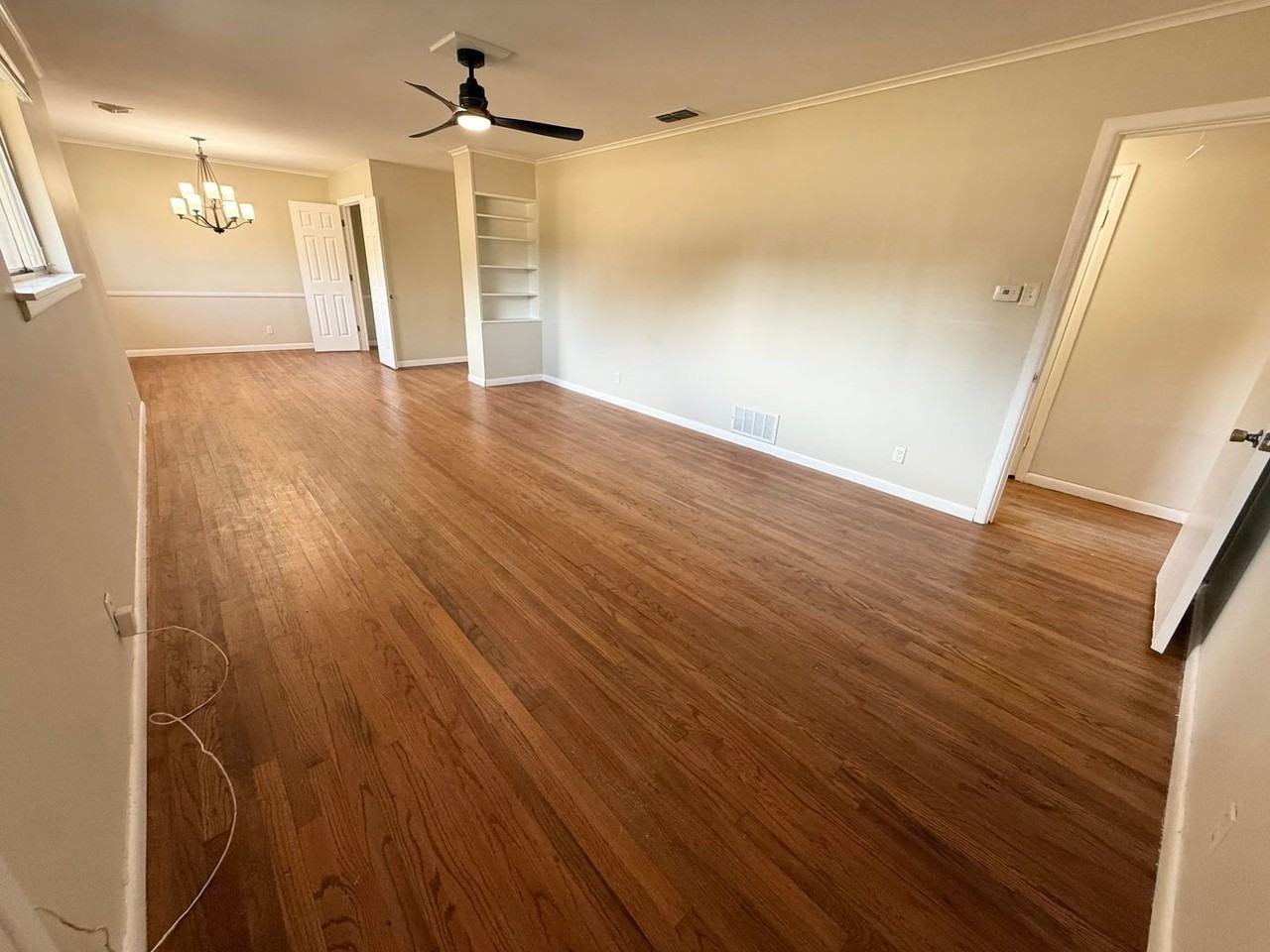 2408 Hunter St - Photo 2 of 27