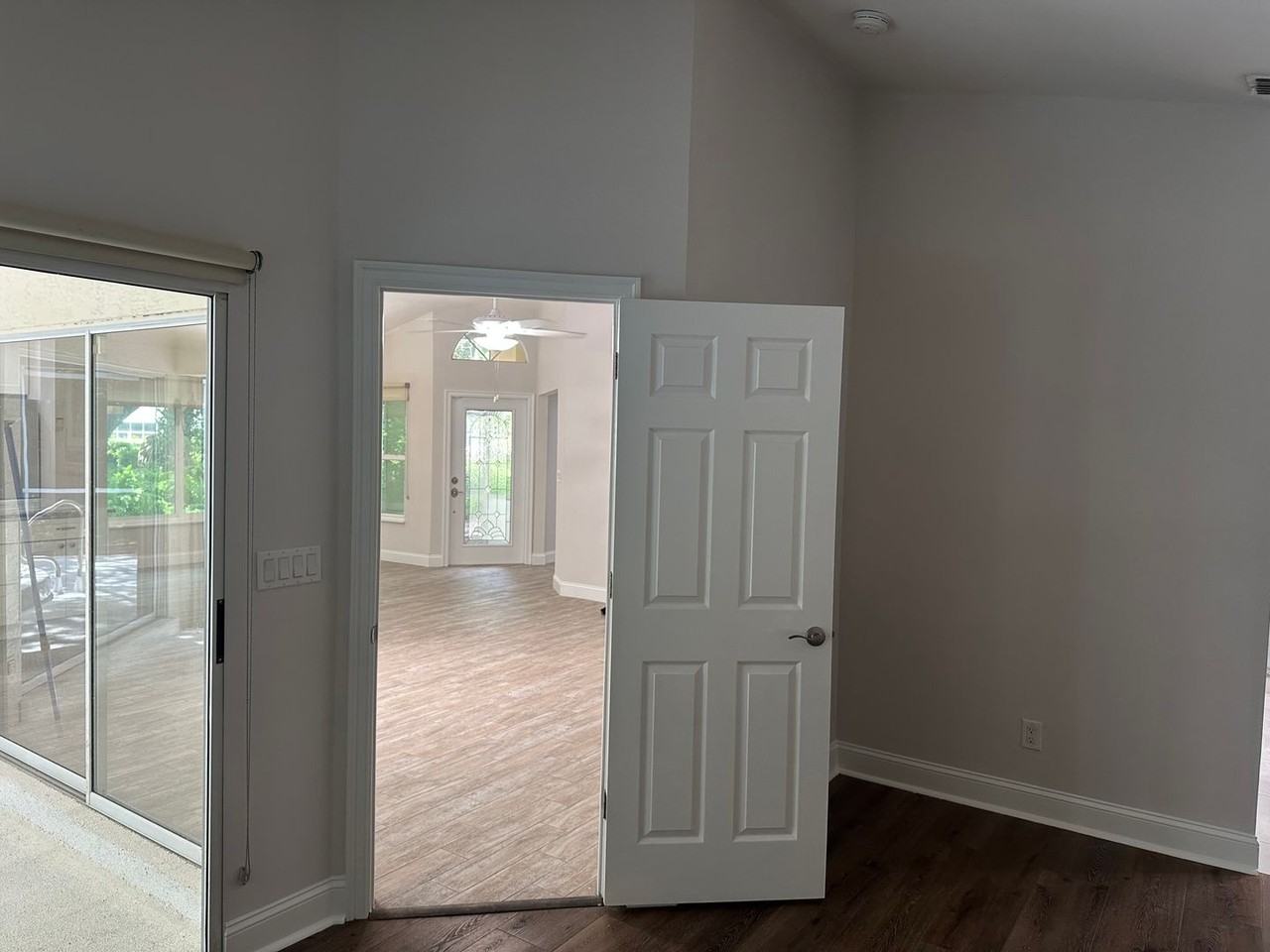 21194 Old Oak Pl - Photo 6 of 40