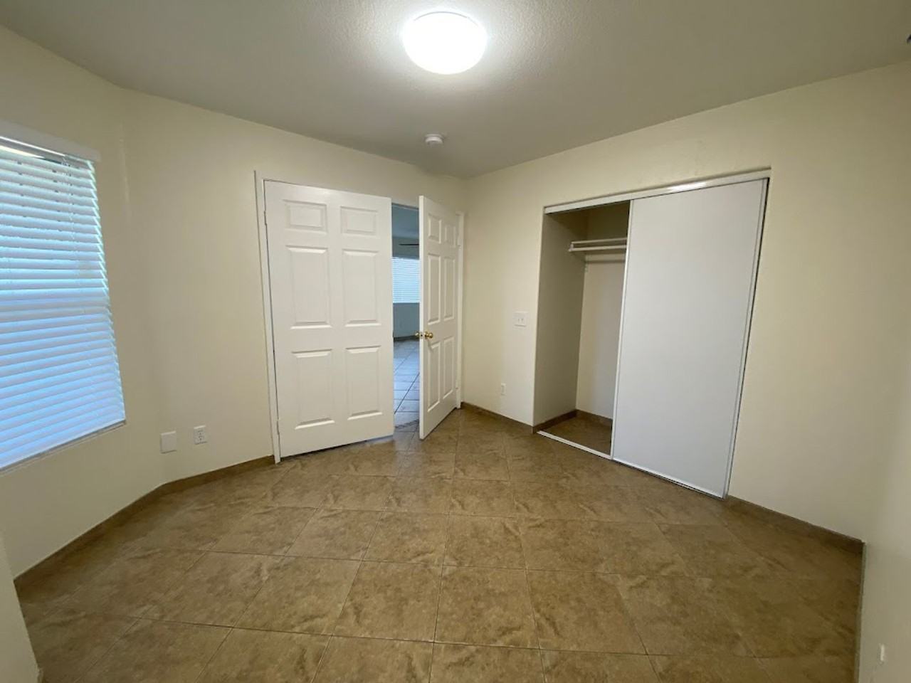 30567 Pine Creek Dr - Photo 5 of 8