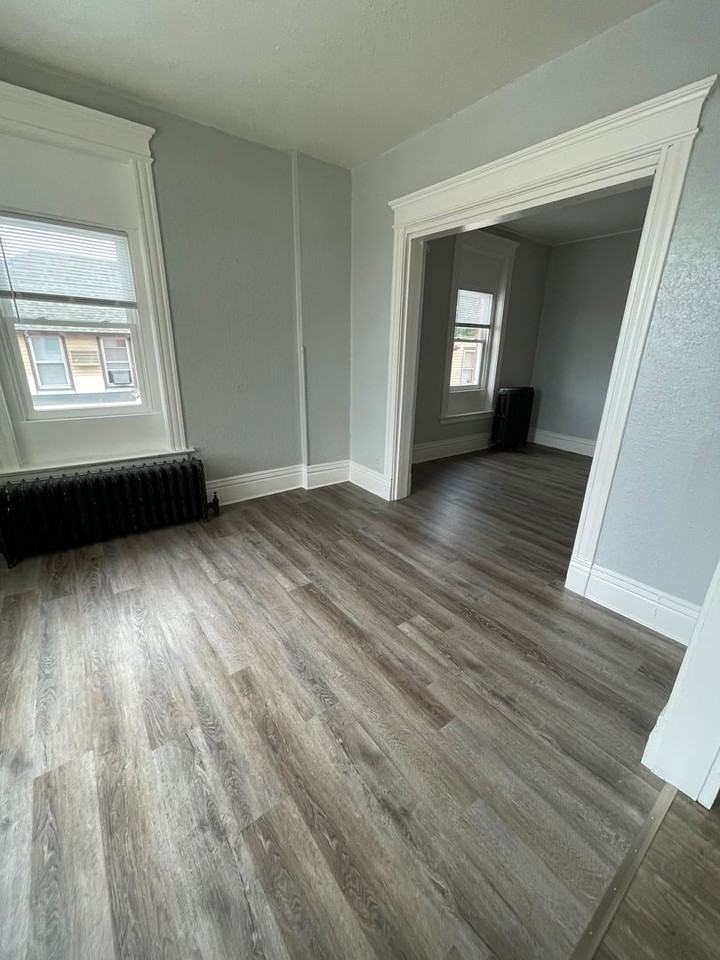 1509 N Harrison St #1 - Photo 7 of 10