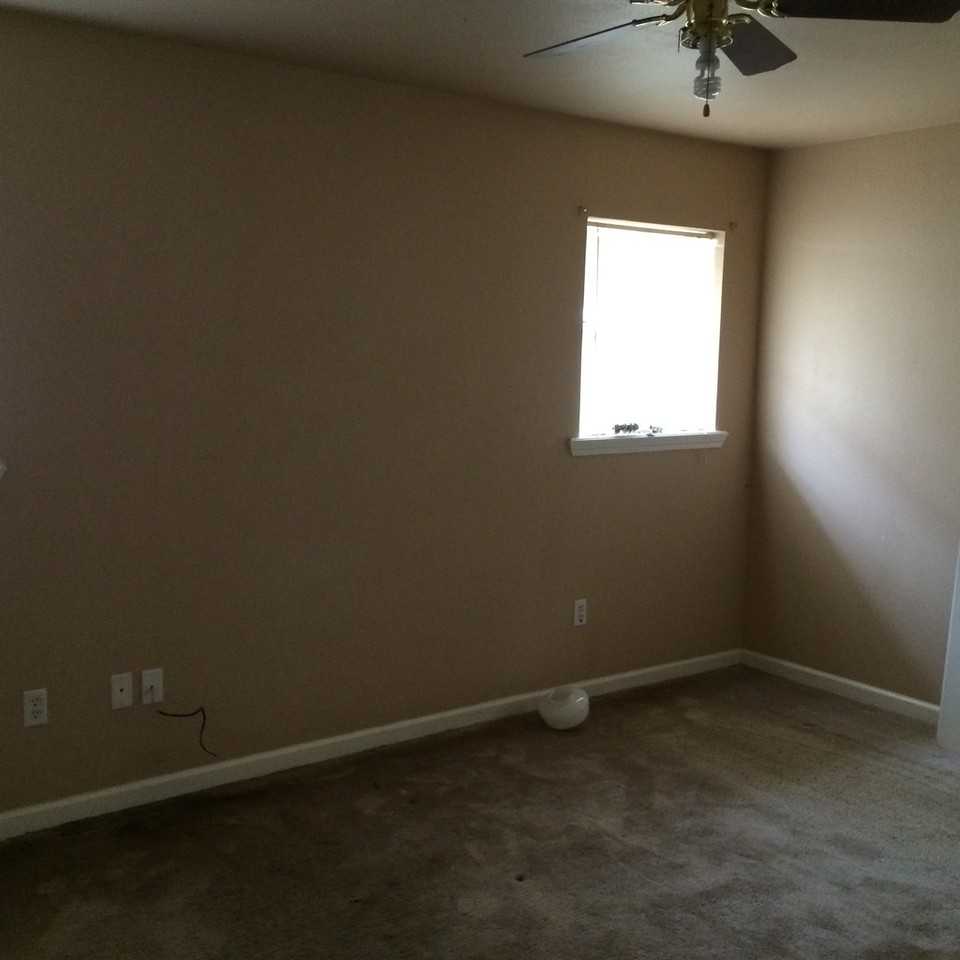 2509 Plantation Dr - Photo 6 of 8