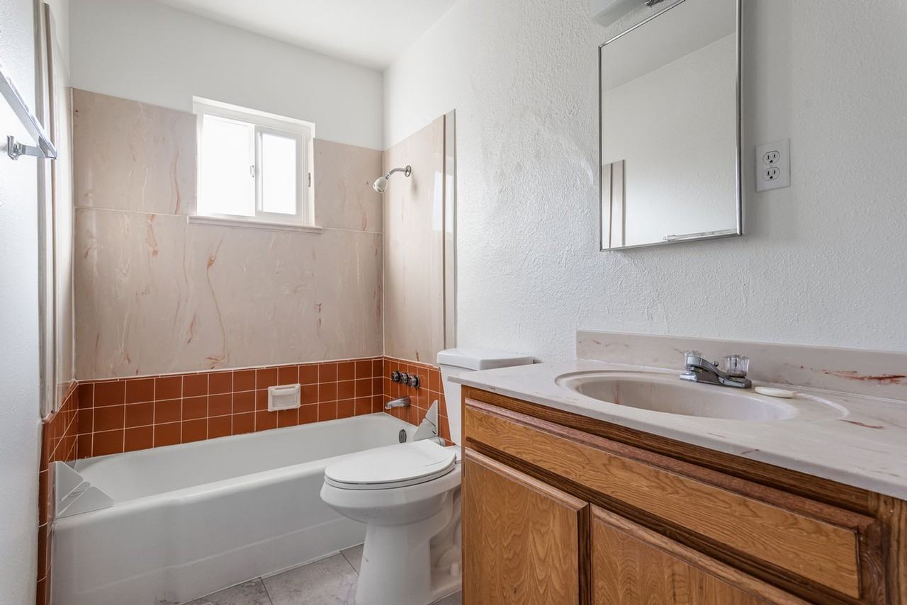 430 Estero Ave - Photo 6 of 6