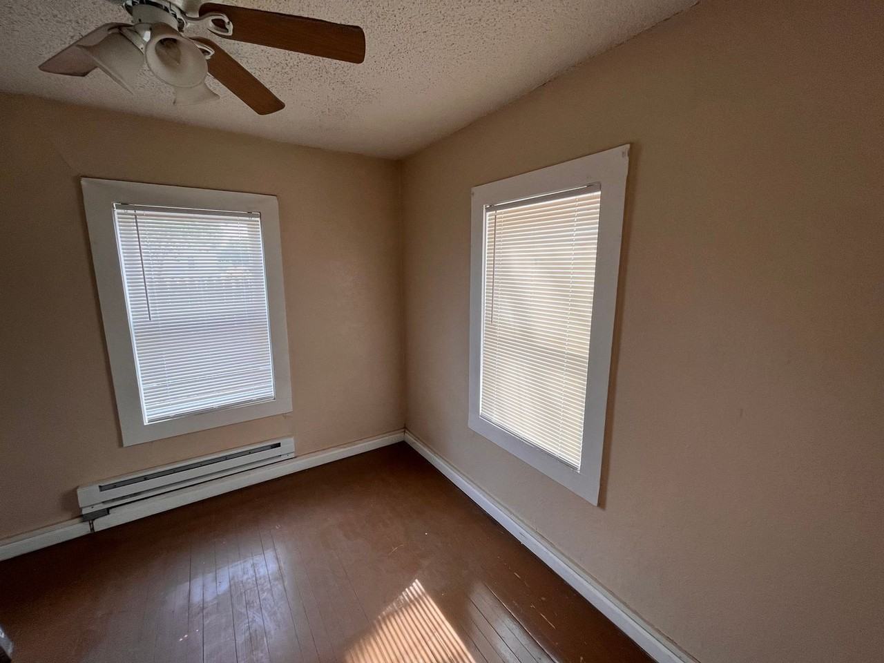 1802 N Maryland Ave - Photo 5 of 5