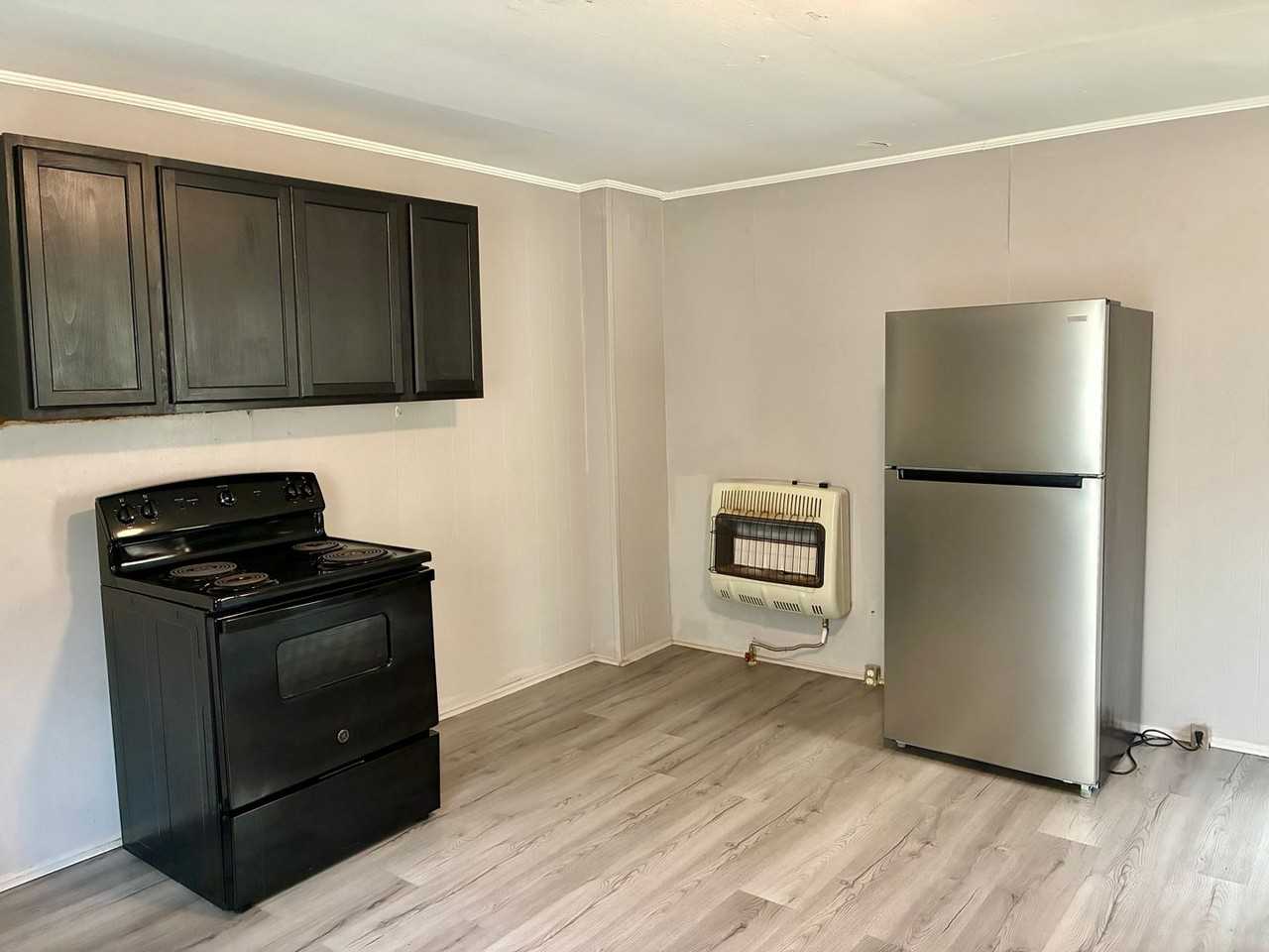 3506 Emm Ell St Sw - Photo 3 of 14