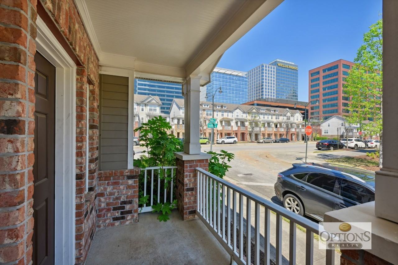 262 16th St Nw - Photo 4 of 28