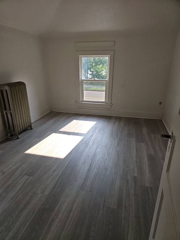 503 Prospect Ave - Photo 5 of 22