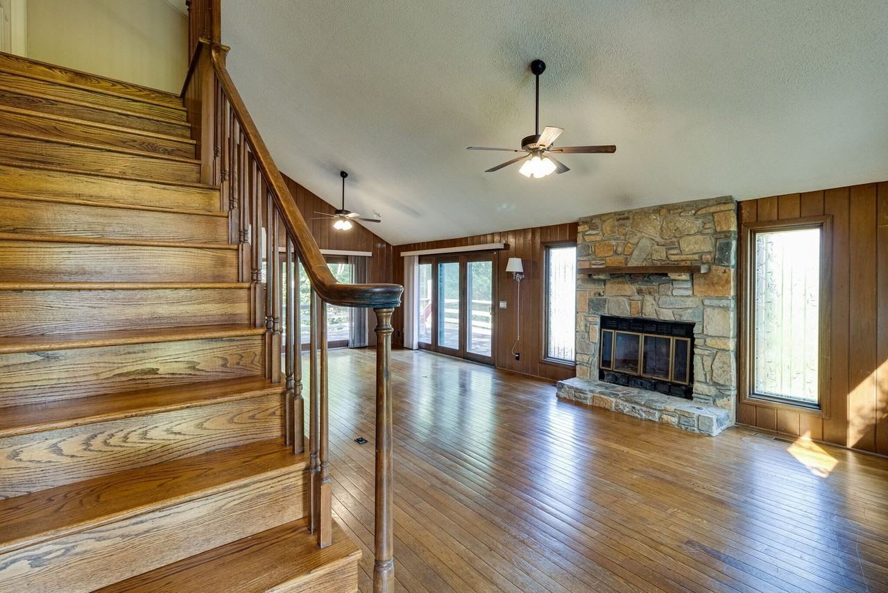 1233 Reelfoot Cir - Photo 5 of 36