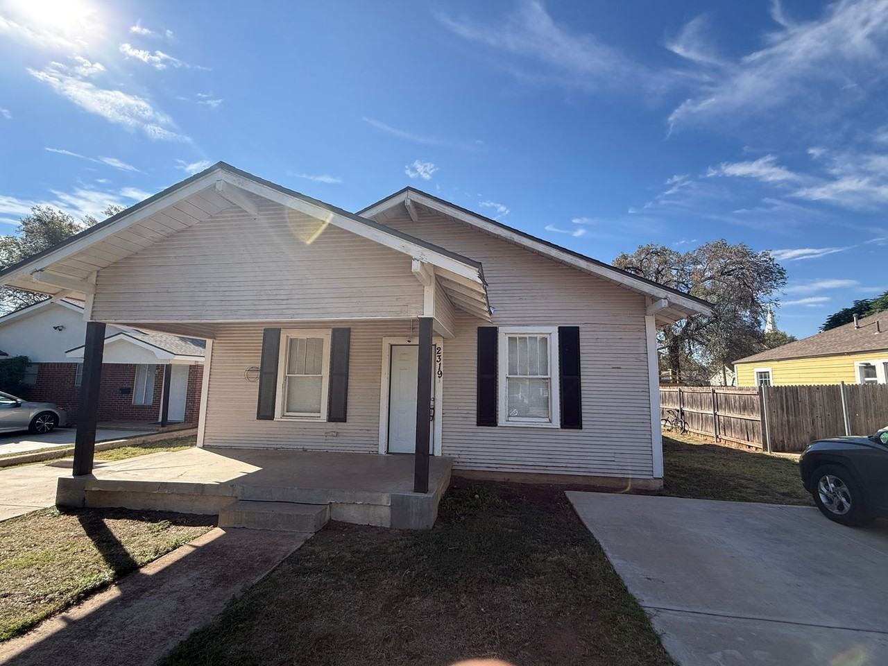 2319 15th St Frnt - Photo 2 of 11