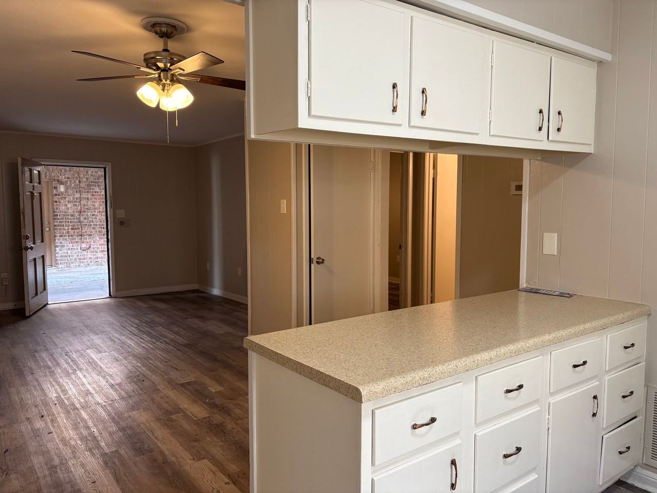 Rivertree Apartments - Photo 5 of 31