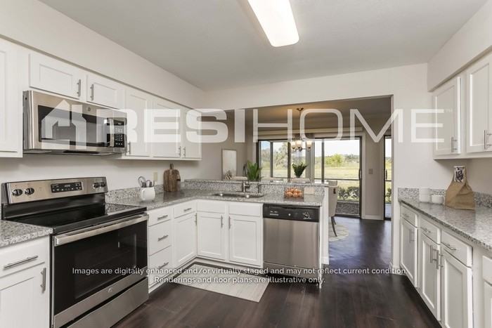 1605 Lake Marion Dr - Photo 3 of 19