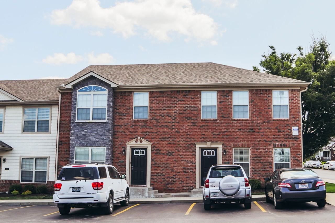 Burley Townhomes - Photo 2 of 22