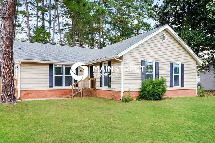 7416 Pawtuckett Rd - Photo 2 of 16
