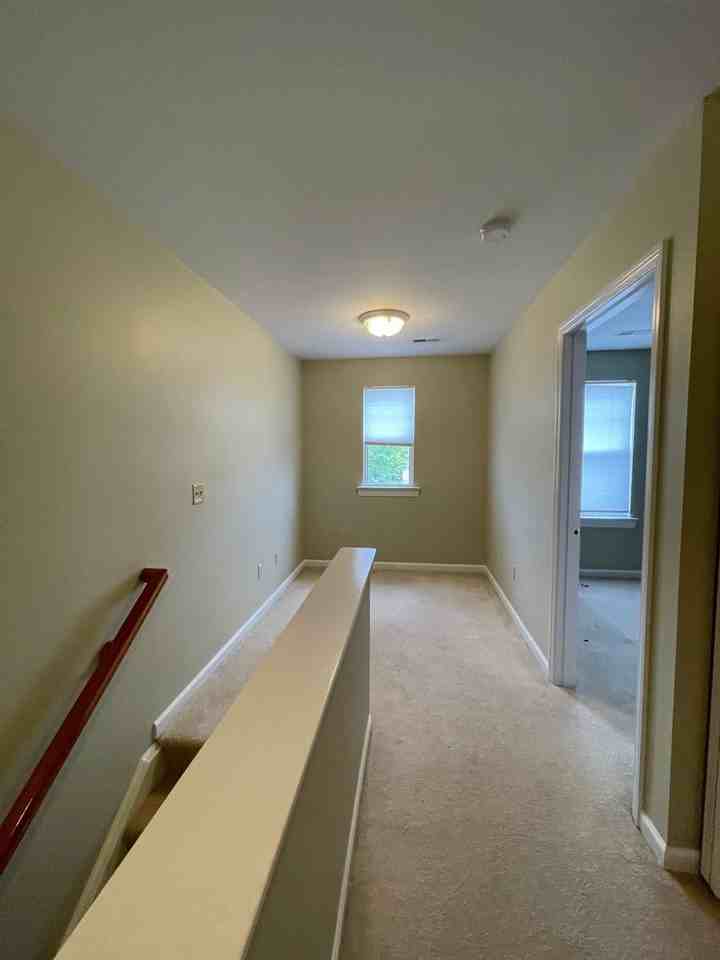 4059 Gentry Ln - Photo 7 of 11