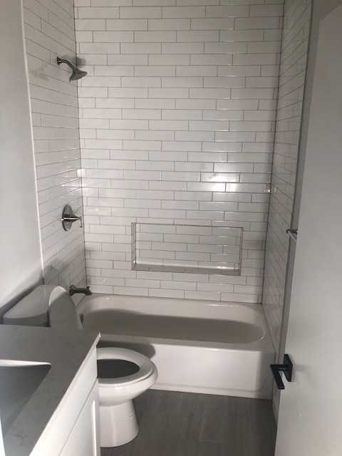 6918 Providence Ave #B - Photo 4 of 6