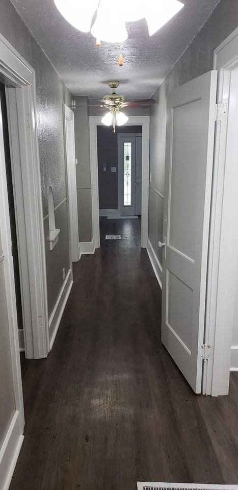 1029 S Buckeye St - Photo 5 of 11