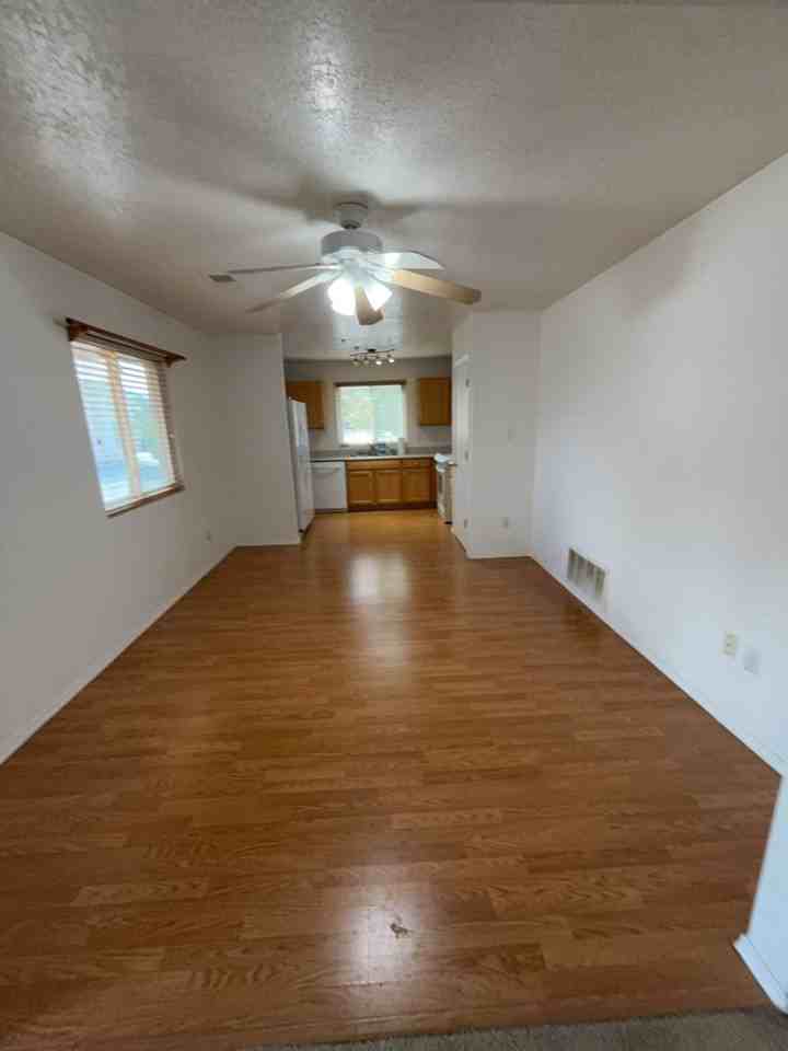 11727 Deer Lodge Rd Se - Photo 5 of 14