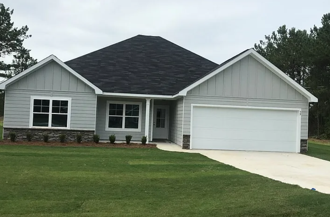 59 Pine Grove Ln