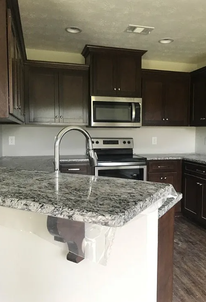 59 Pine Grove Ln - Photo 2 of 9