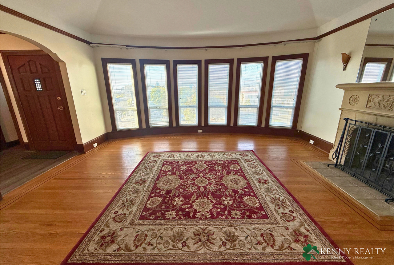 840 Grand Ave - Photo 5 of 30