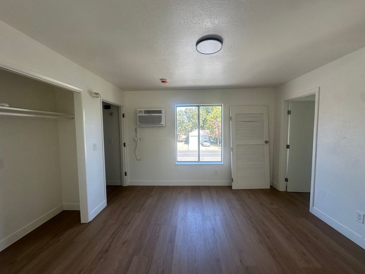 2615 N El Dorado St - Photo 5 of 12