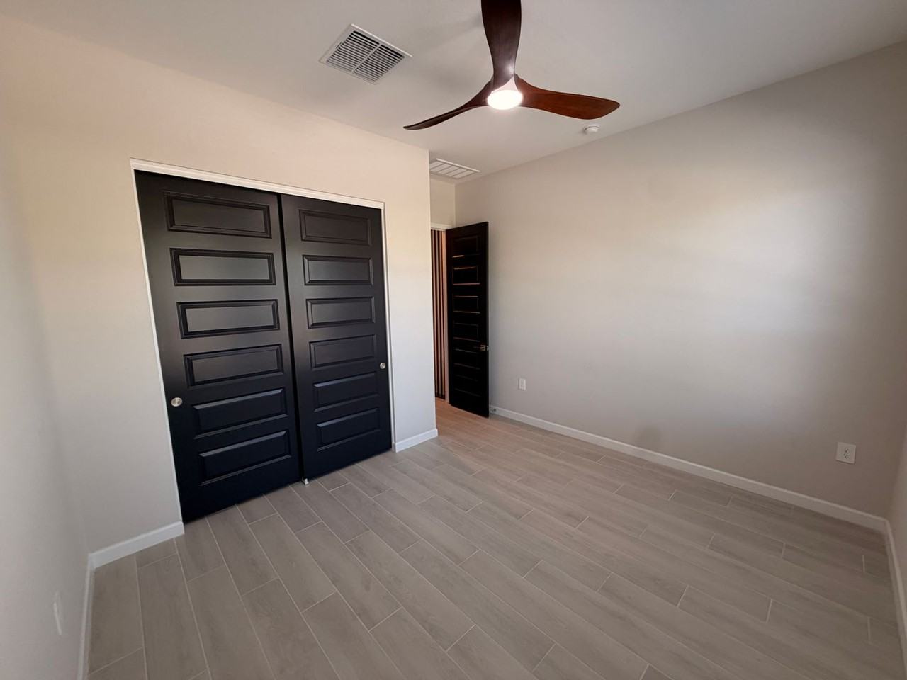 21315 N 59th Ter - Photo 6 of 28