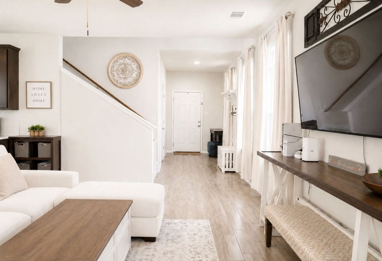 153 Blue Agate Ct - Photo 4 of 17