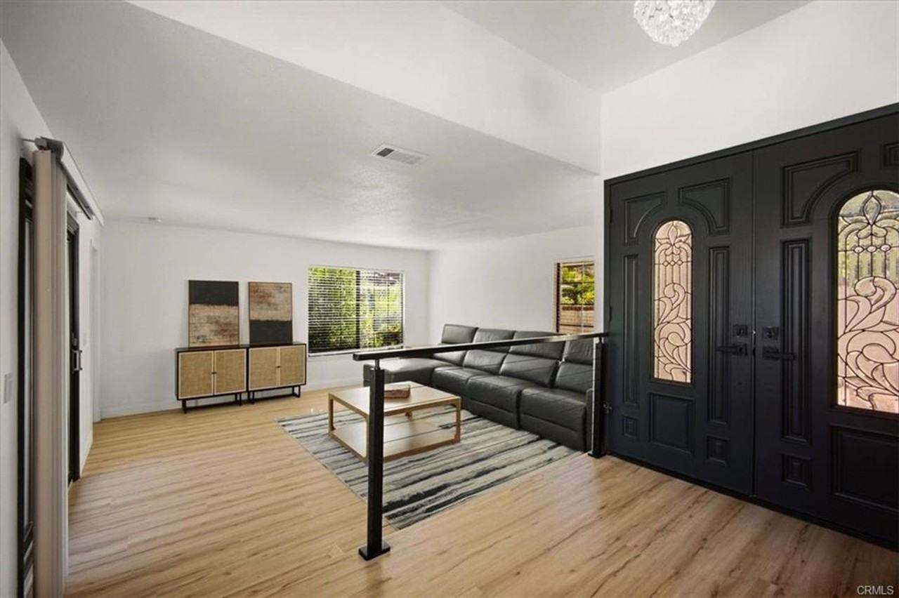 5087 Granada Ct - Photo 7 of 50