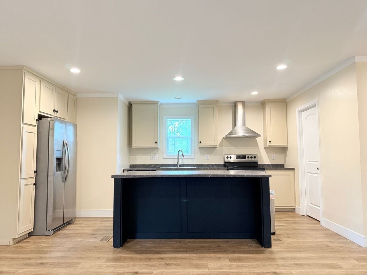 19050 Savannah Rd - Photo 5 of 13