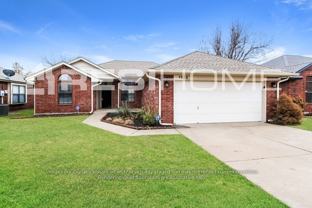 12520 Nw 3rd St - Photo 1 of 1