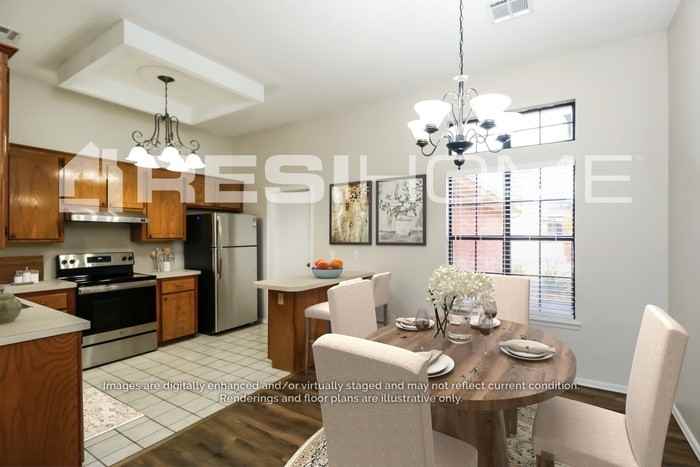 12520 Nw 3rd St - Photo 3 of 16
