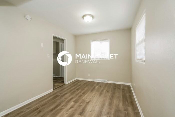 3812 Priscilla Ave - Photo 5 of 17
