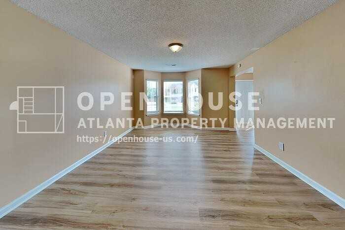 35 Bermuda Ct - Photo 4 of 25