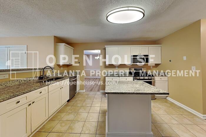 35 Bermuda Ct - Photo 7 of 25