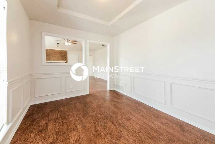 2605 Silverthorne Dr - Photo 6 of 16