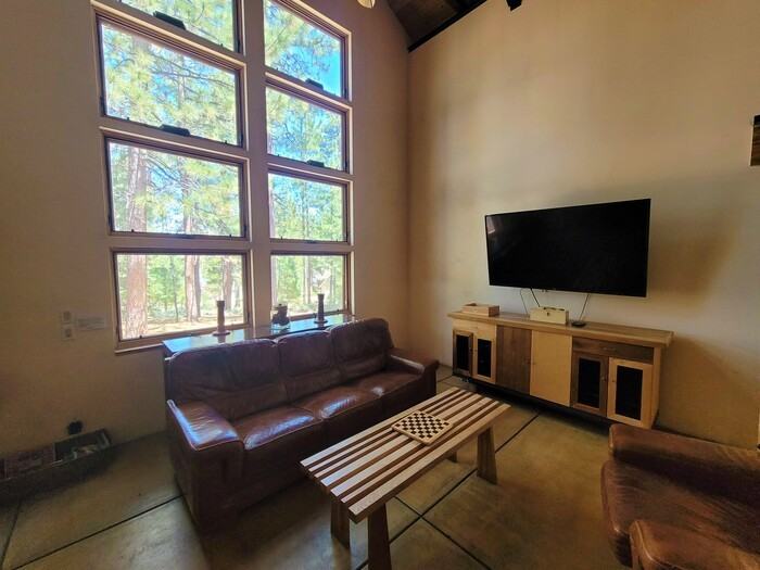 39046 Robin Rd - Photo 5 of 18