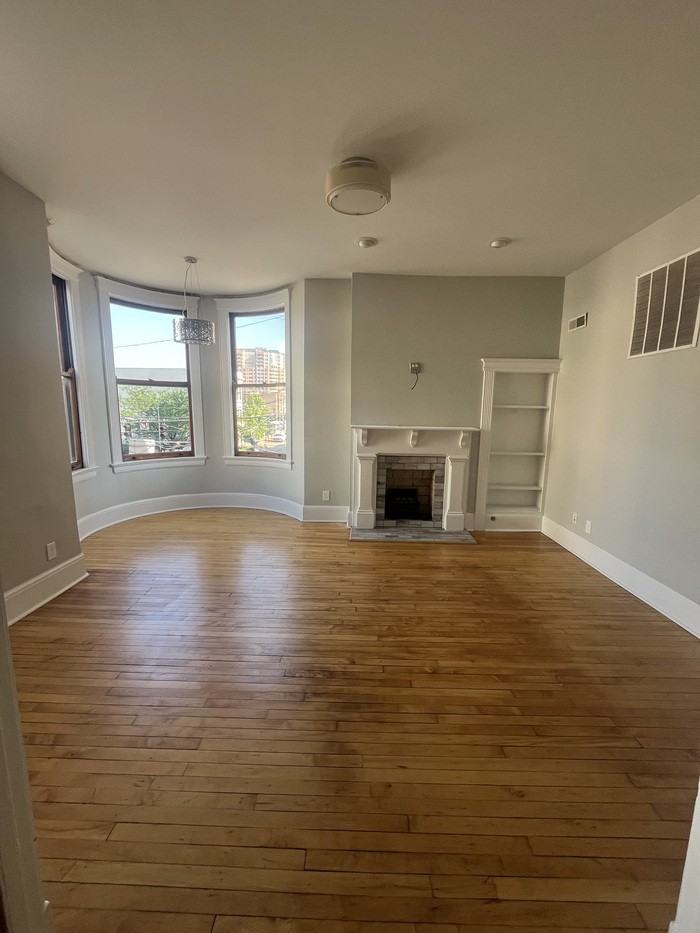 502 Madison Ave #2 - Photo 4 of 11