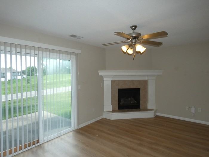 8 Ne 95th Ct - Photo 6 of 19