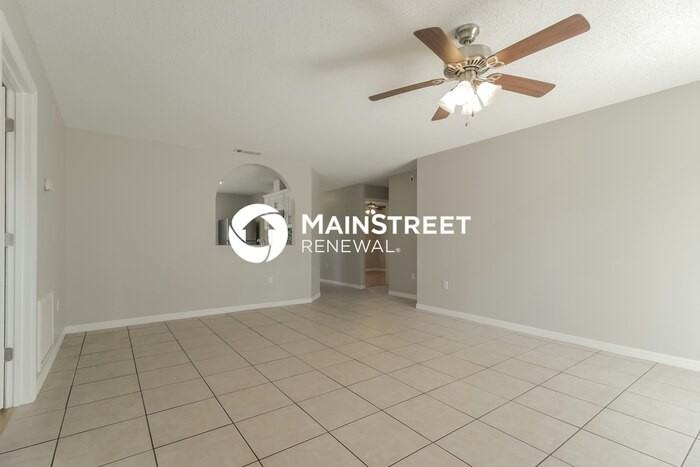 3037 Branchville Dr - Photo 3 of 16