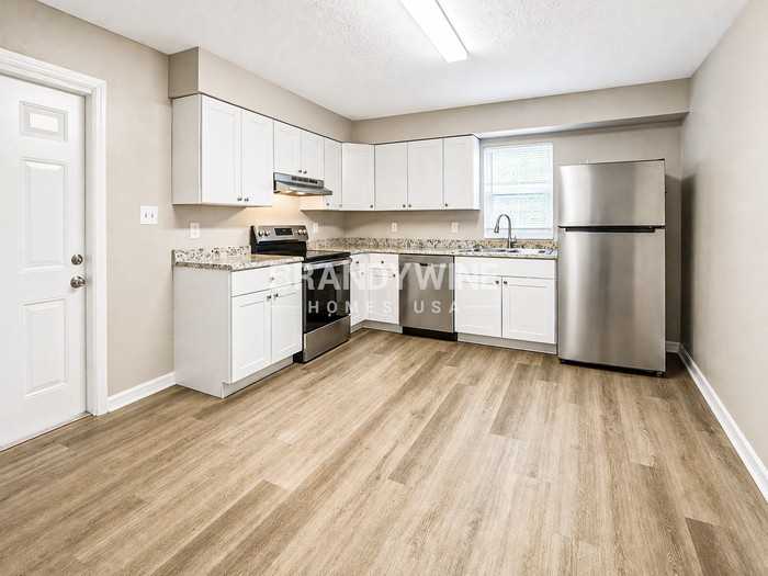 3815 Carroway St - Photo 6 of 25