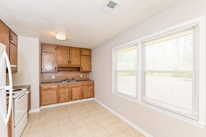 105 Hidden Pines Dr - Photo 6 of 15