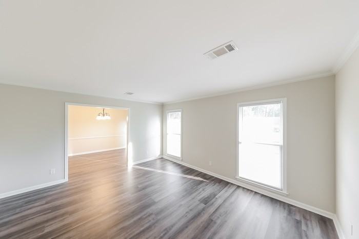 3411 Royal Carriage Dr - Photo 3 of 11